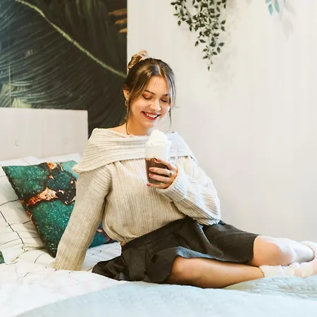 Apartment Comfort Inside Or Outside *