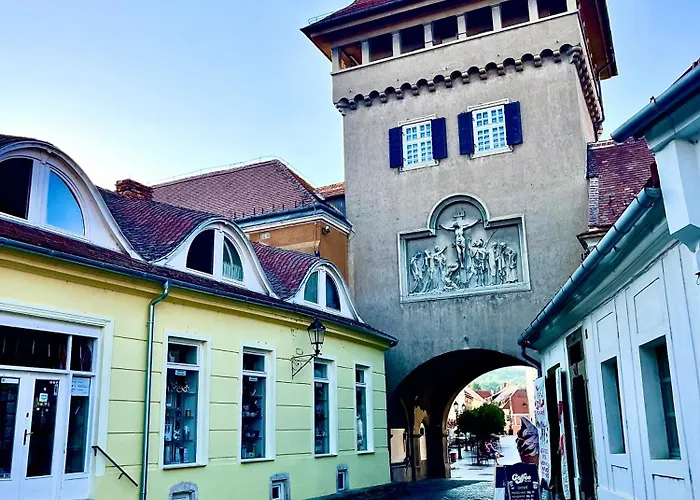 Comfort Inside Or Outside דירה *